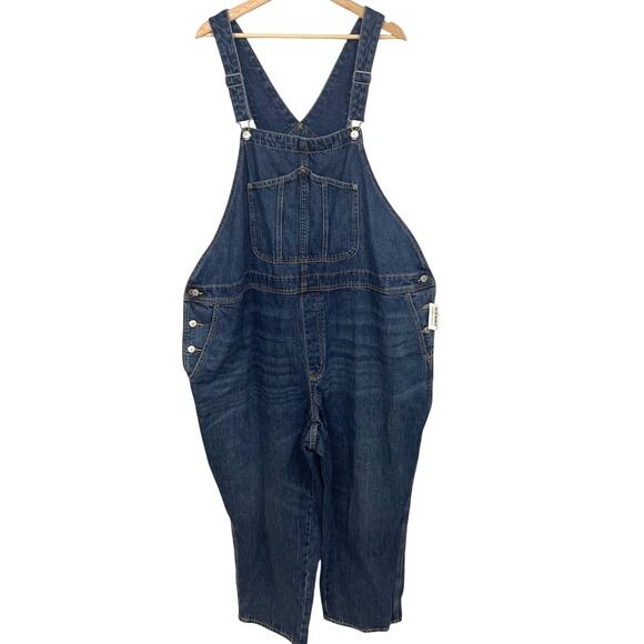 NWT Old Navy Women’s Plus Size 26 Denim Overalls Medium Wash Adjustable Straps - Picture 2 of 16